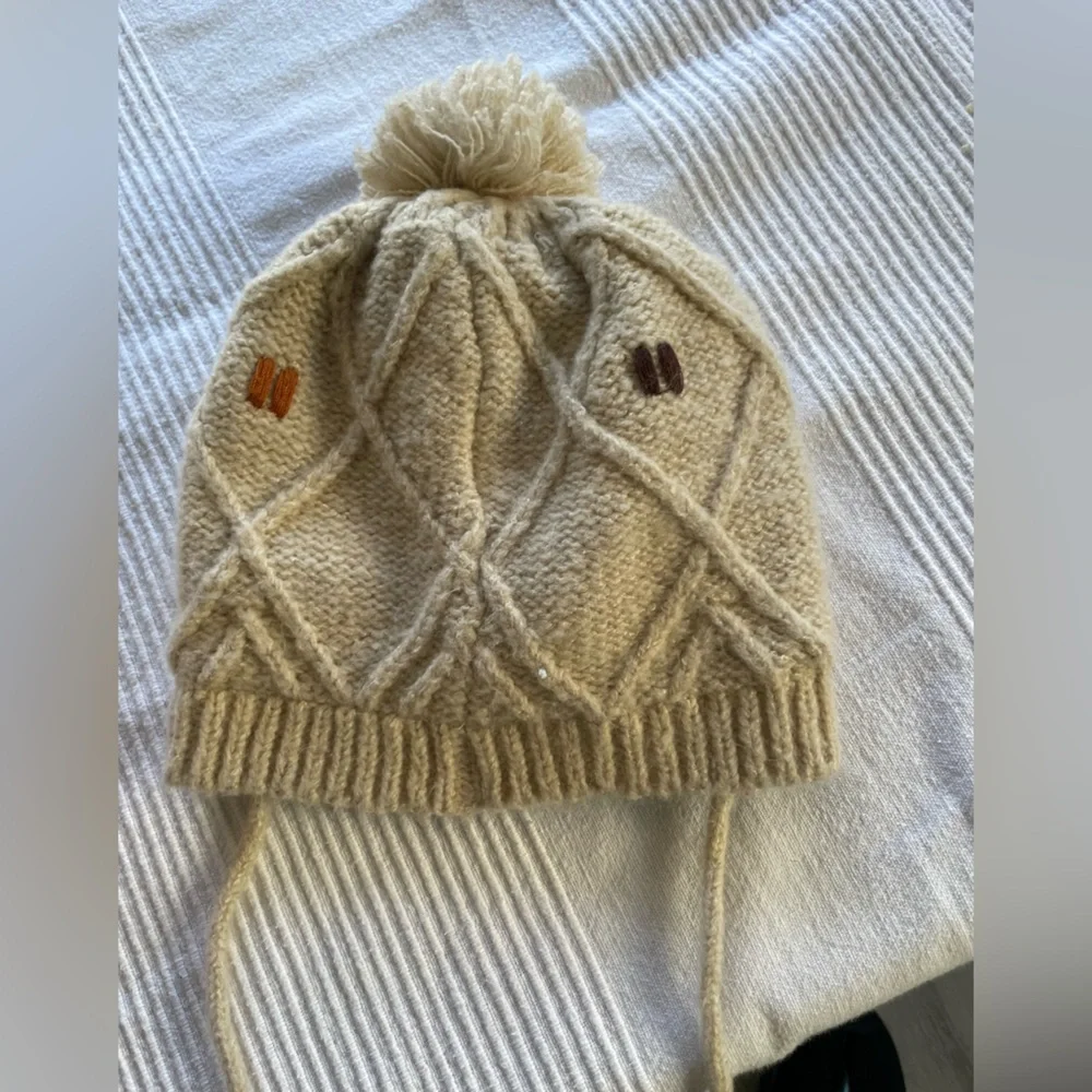 Zara kids Knit Beanie with Pom-Pom